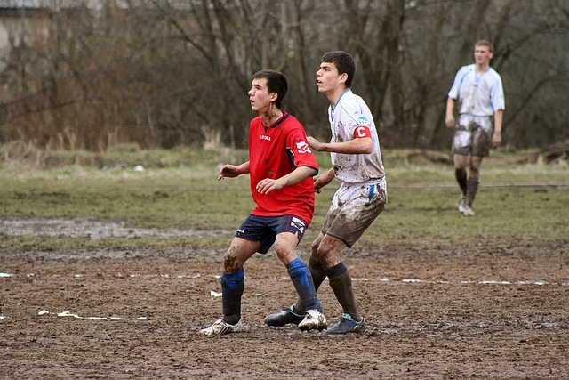 包括薪水和 包括薪水和